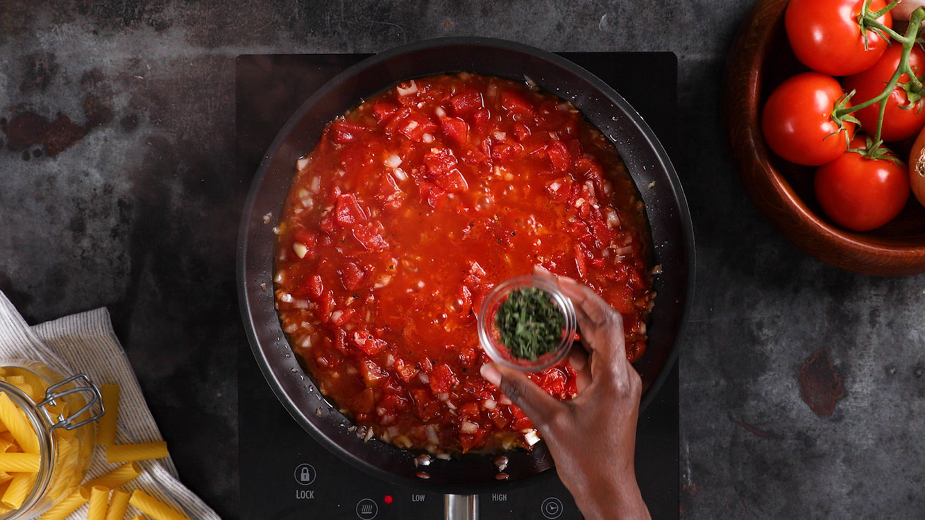 30 BEEFY TOMATO SAUCE PASTA_12