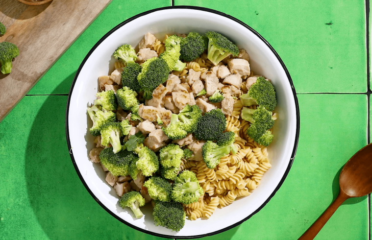 Chicken-Broccoli-and-Ranch-Salad-3-759x490
