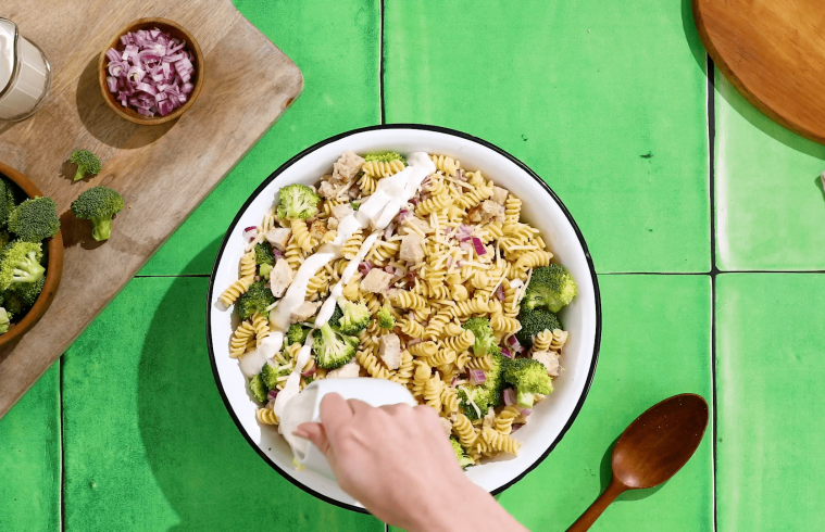 Chicken-Broccoli-and-Ranch-Salad-5-759x490