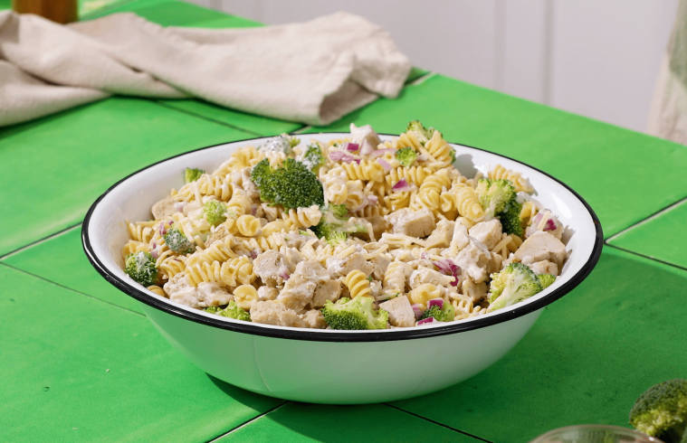 Chicken-Broccoli-and-Ranch-Salad-9-759x490