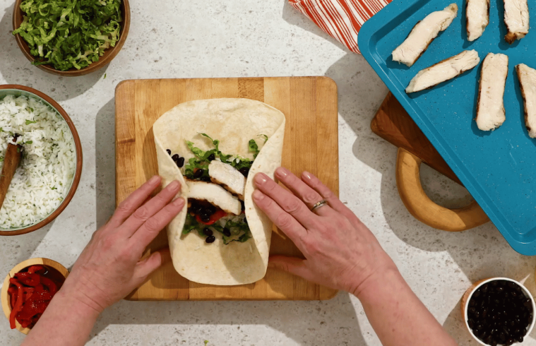 Copycat-Grande-Chicken-Burrito-15-759x490