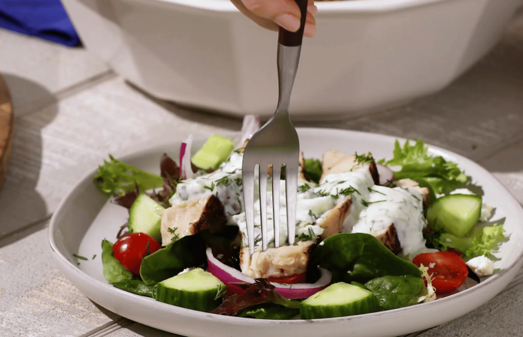 Grilled-Chicken-Greek-Style-Salad-5-759x490
